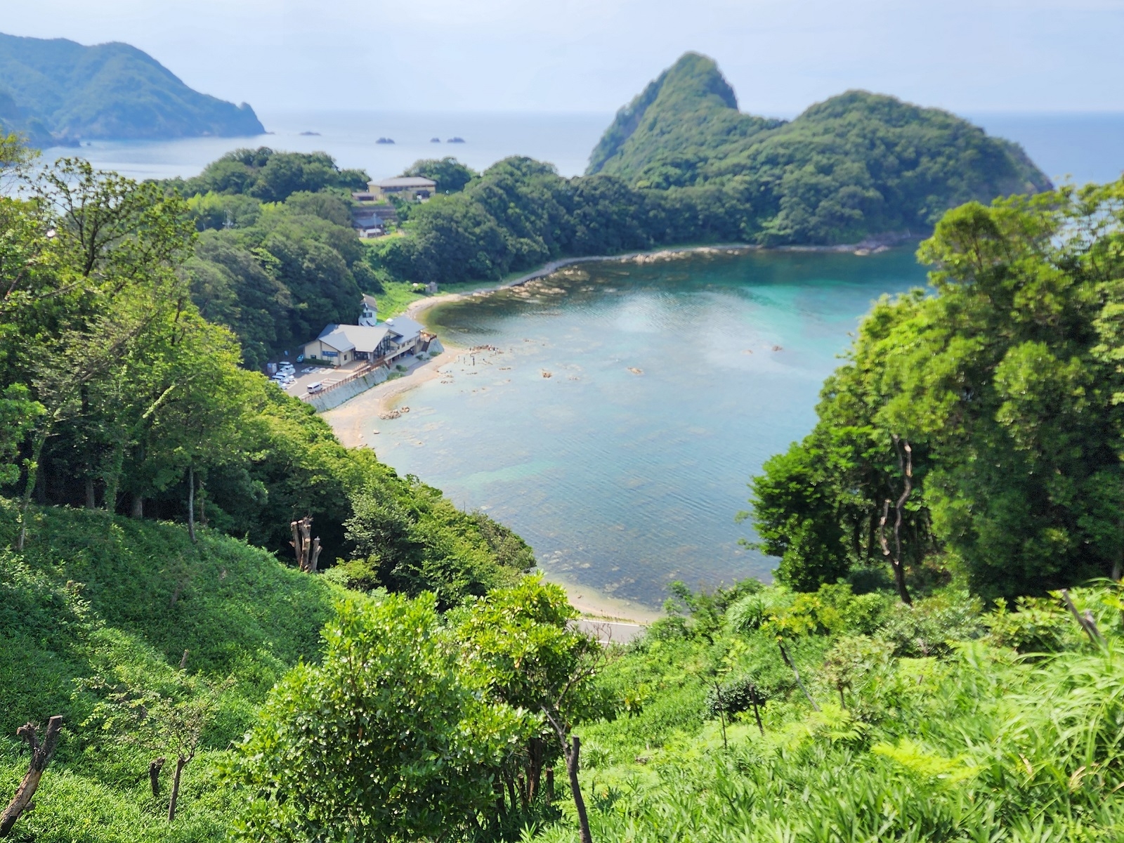 大浦湾と竹野スノーケルセンター