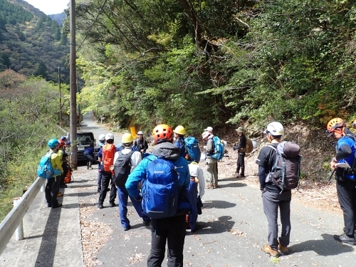 大杉登山口に全員集合